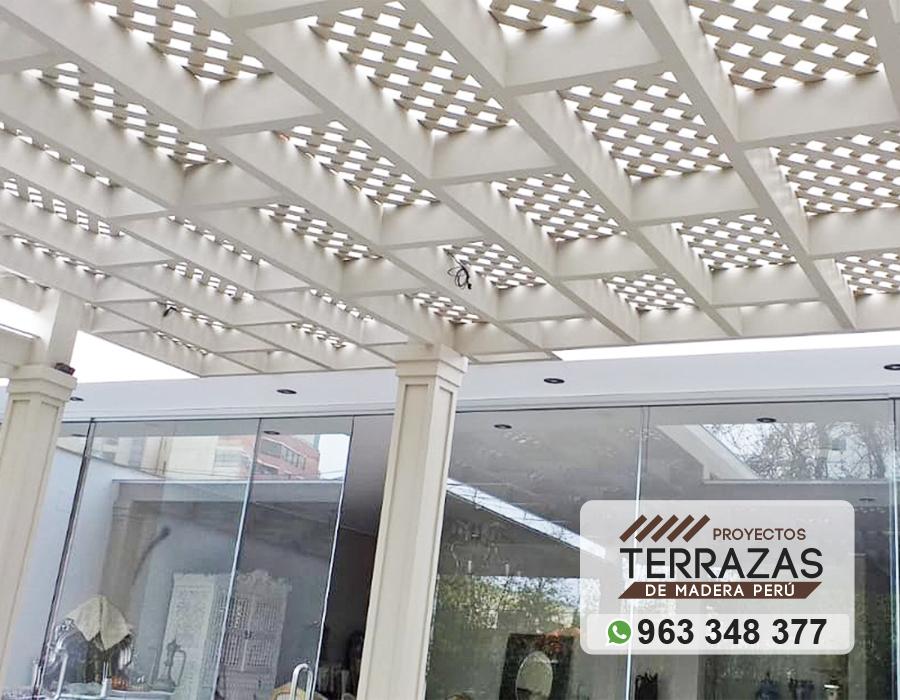 instalacion de techos sol y sombra con finos acabados, techos de madera, proyectos de terrazas de madera