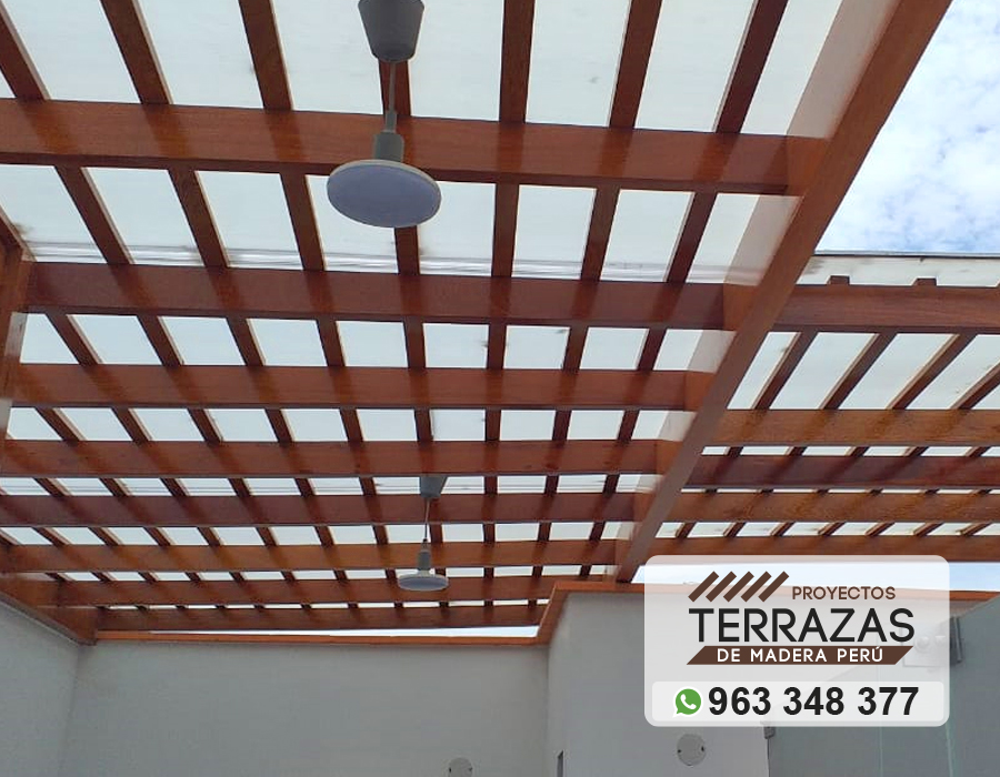 instalacion de techos sol y sombra con finos acabados, techos de madera, proyectos de terrazas de madera