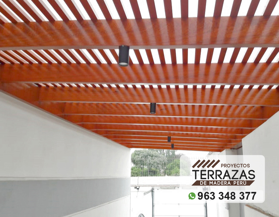 instalacion de techos de madera con finos acabados, diseño de techos sol y sombra a medida